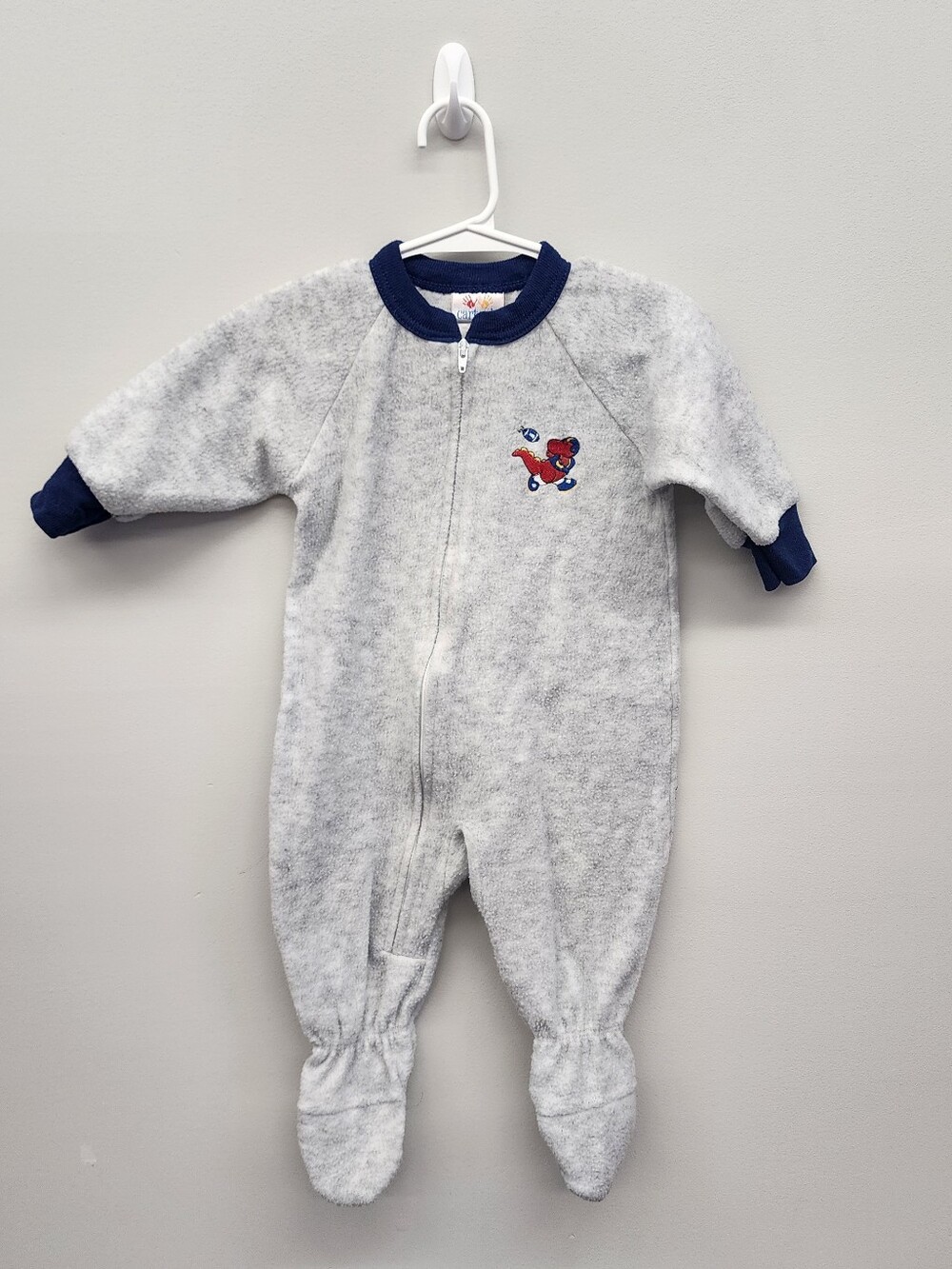 Vintage Carter’s Baby 6-12M Gray Fleece Footed Sleeper Football Dinosaur
